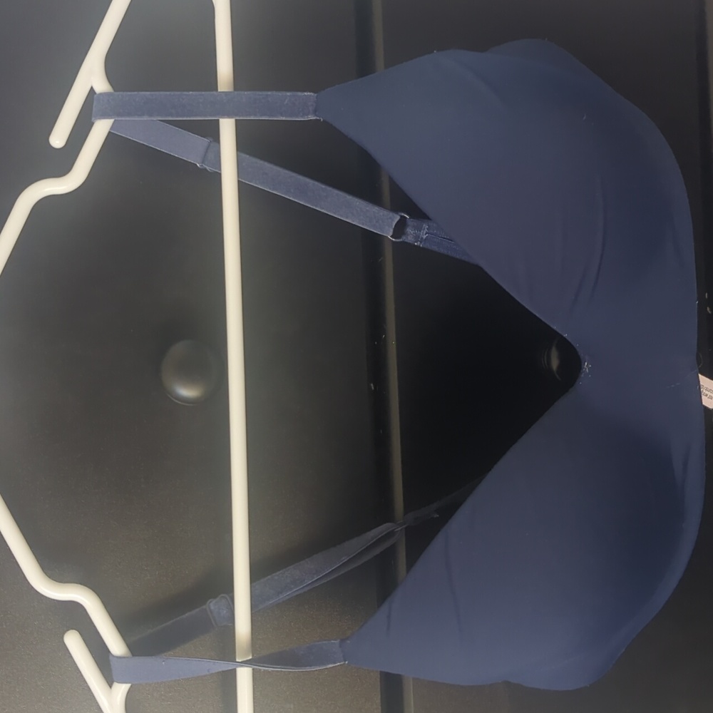 Wireless VS Blue Polka-Dot Bra